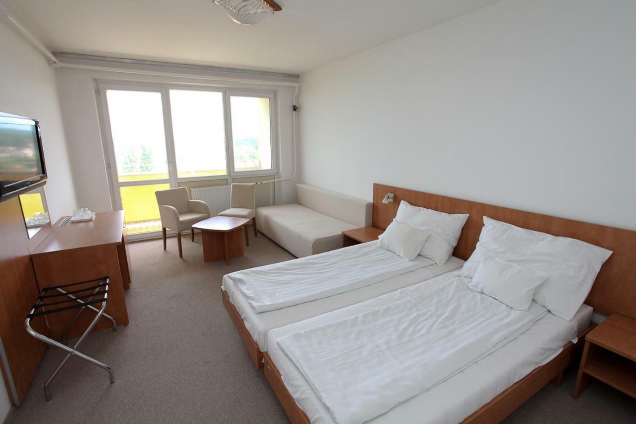 Aranypart Hotel 希欧福克 外观 照片