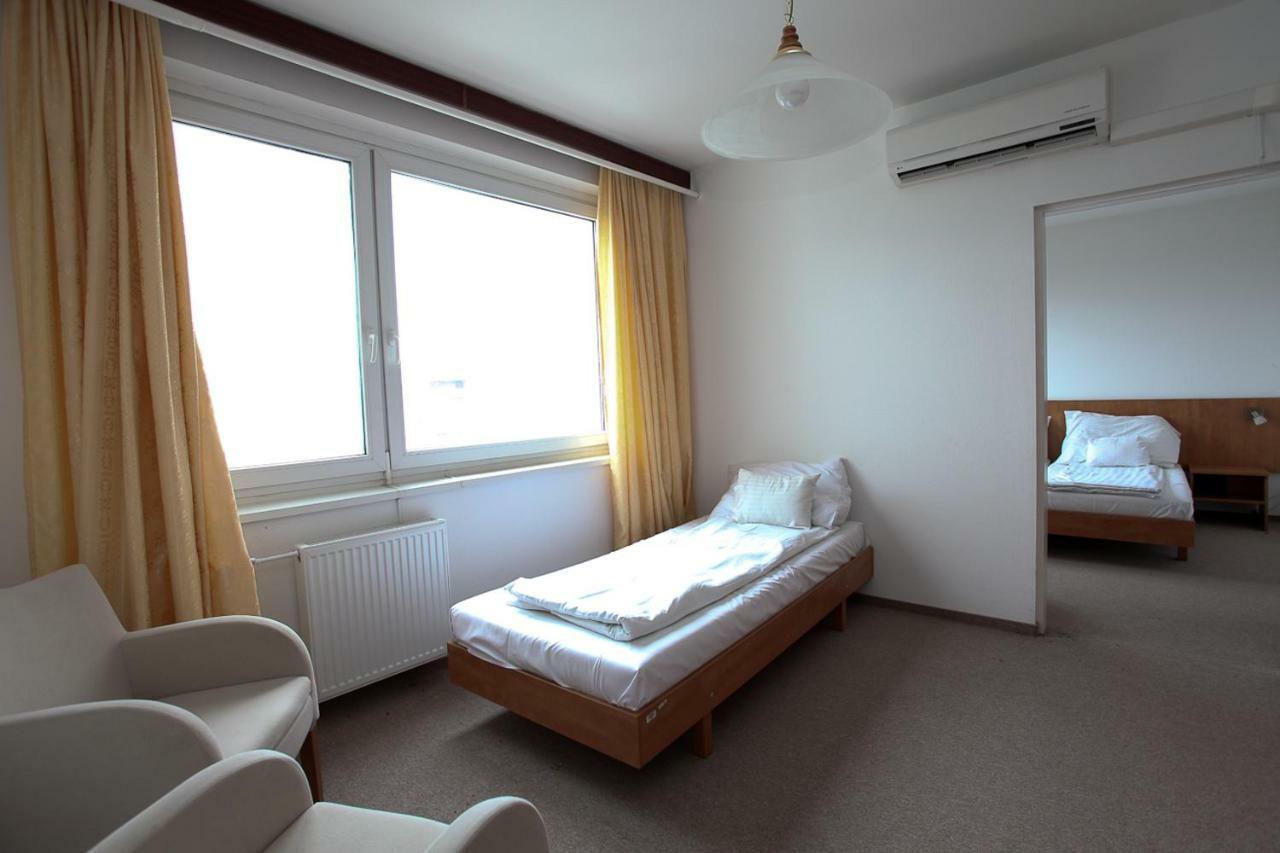 Aranypart Hotel 希欧福克 外观 照片