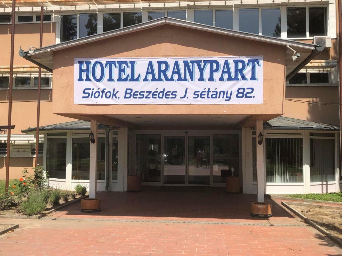 Aranypart Hotel 希欧福克 外观 照片
